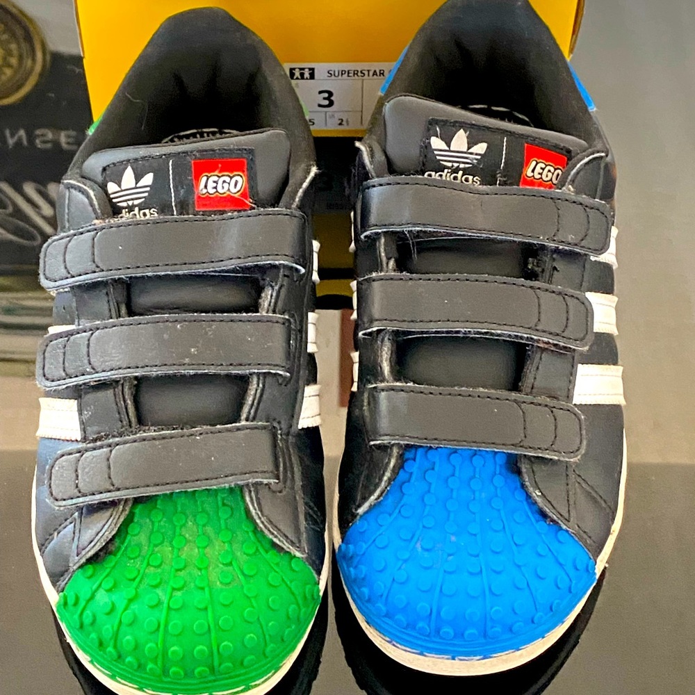 COPY - Adidas LEGO SUPERSTAR